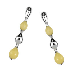 Silver earrings with amber