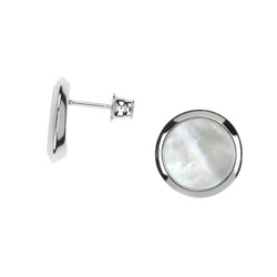 Silver earrings with mother of pearl