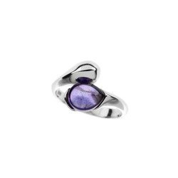 Silver ring with amethyst