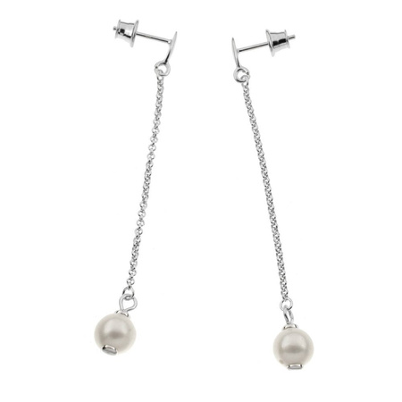 Silver earrings with pearls