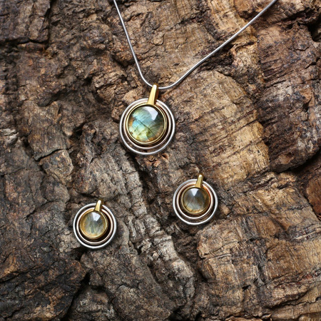 Silver earrings with labradorite