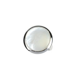 Silver ring with Mother of Pearl