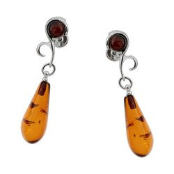 Silver earrings with amber