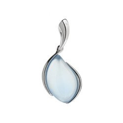 Silver pendant with blue agate