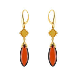 Silver earrings with amber