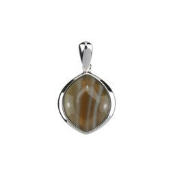 Silver pendant with striped flint