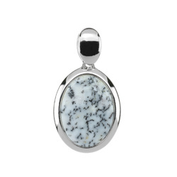 Silver pendant with agate