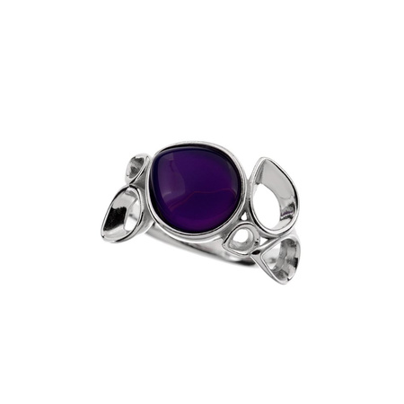 Silver ring with violet agat