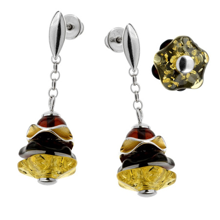 Silver earrings with amber