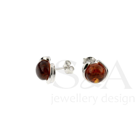 Silver earrings with amber