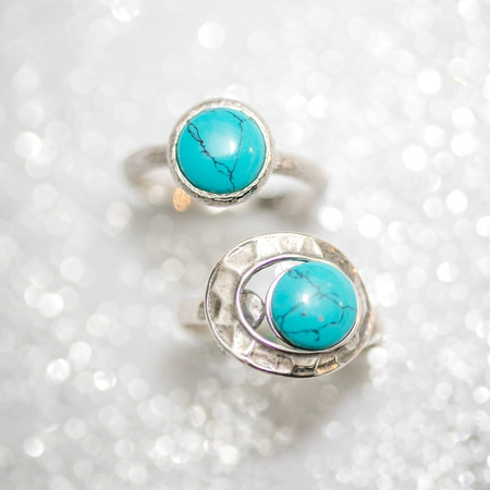 Silver ring with turquoise