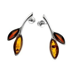 Silver earrings with amber